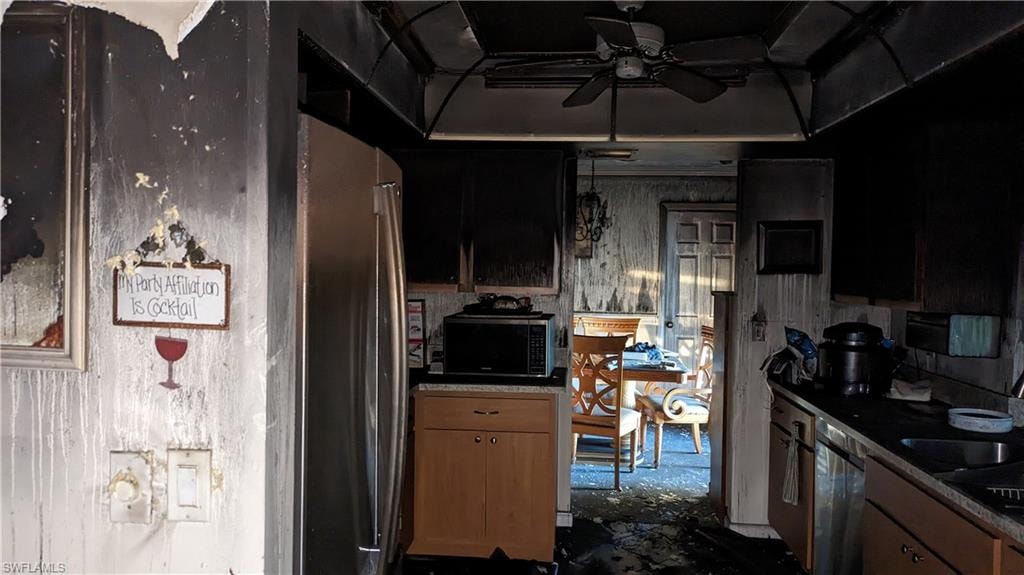 104 Fleur De Lis LN photo 14