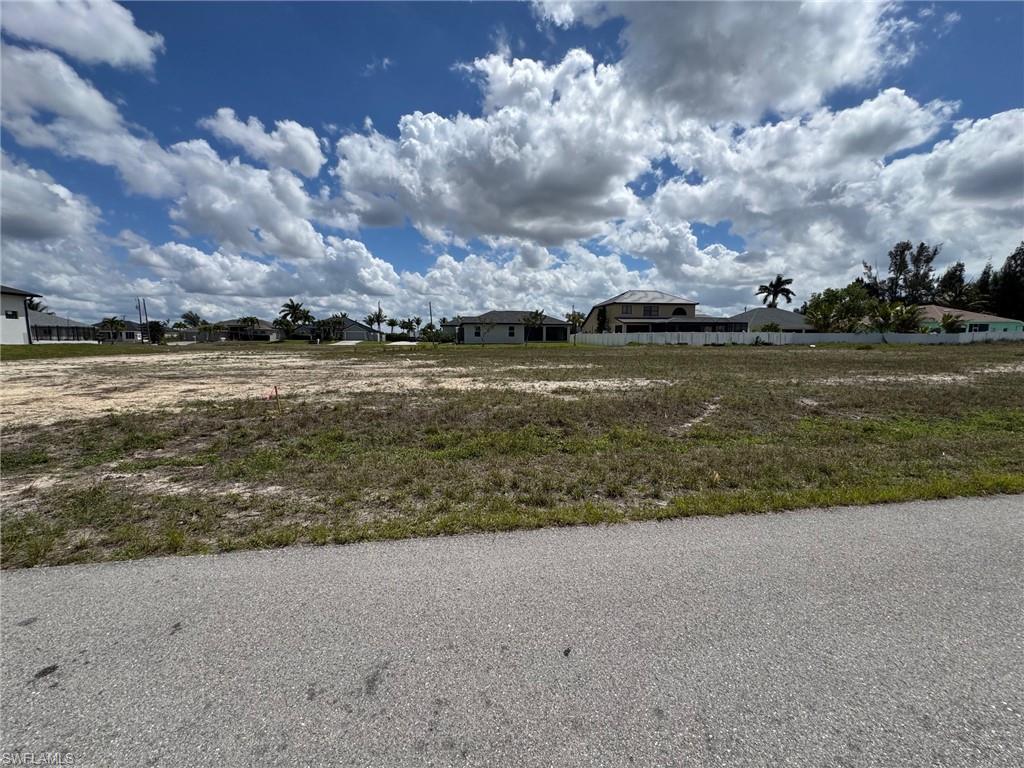 2717 NW 46th AVE