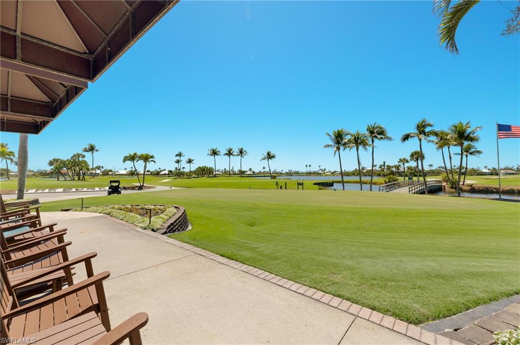 Community Clubhouse/Golf Course View