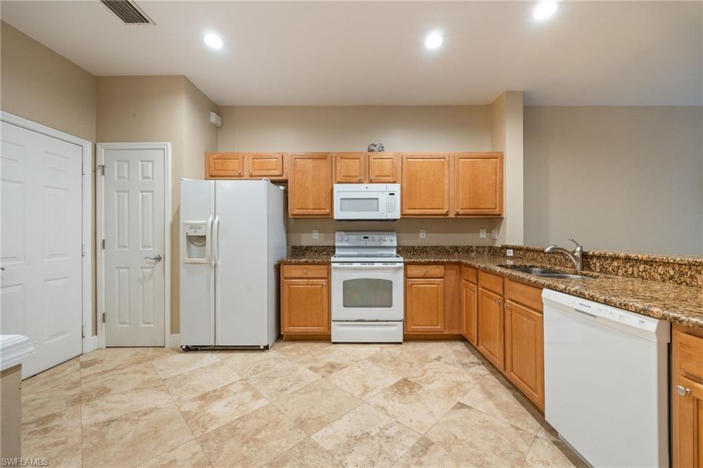 15715 Marcello CIR photo 9