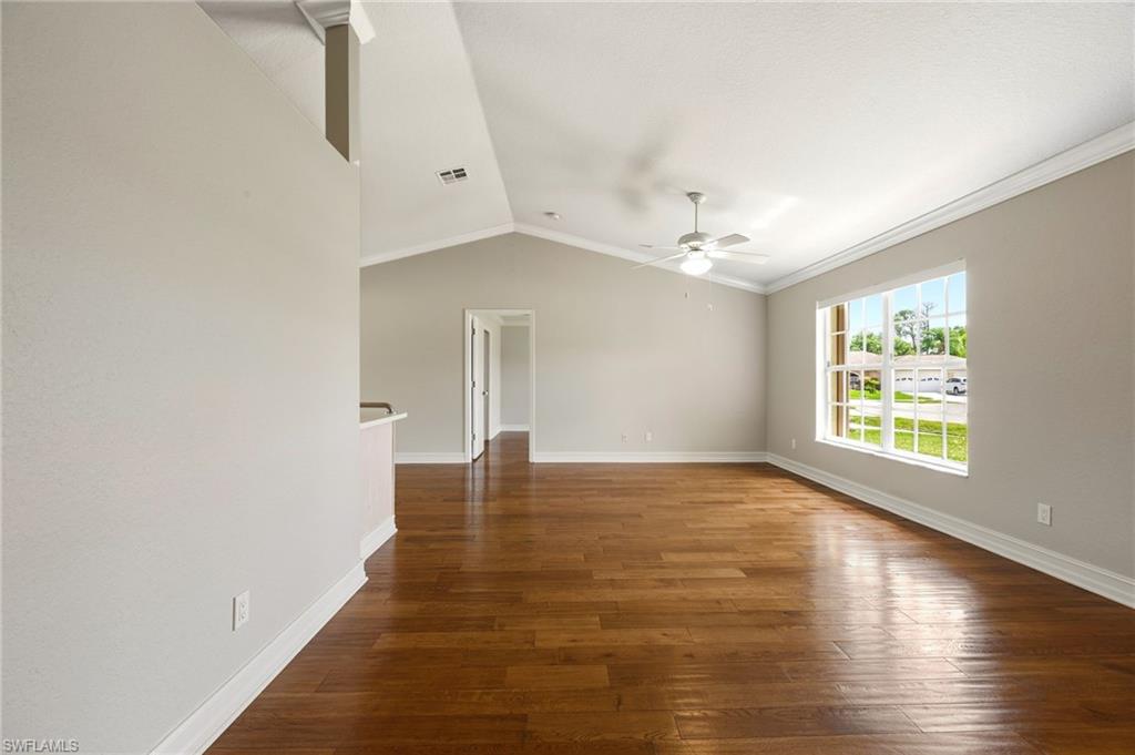 1529 Junior CT photo 12
