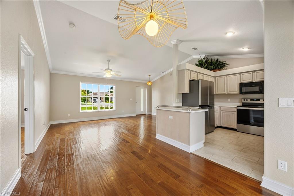 1529 Junior CT photo 11