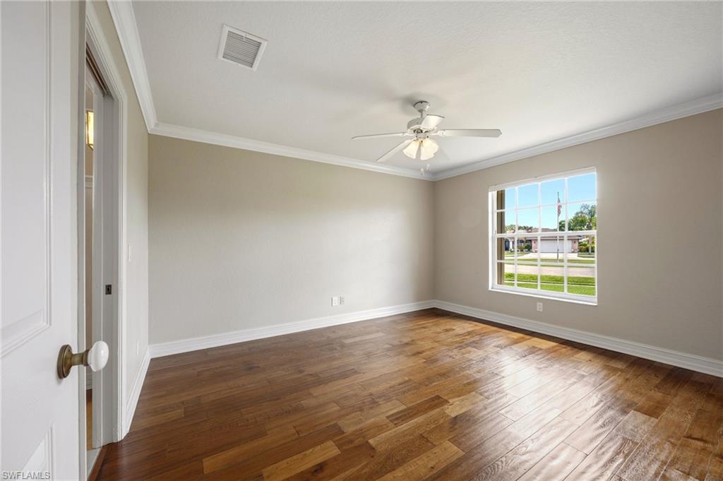 1529 Junior CT photo 8