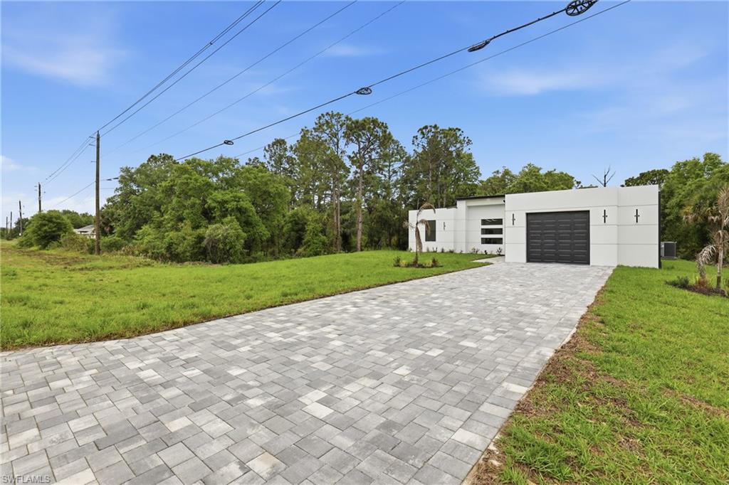 669 Windermere DR