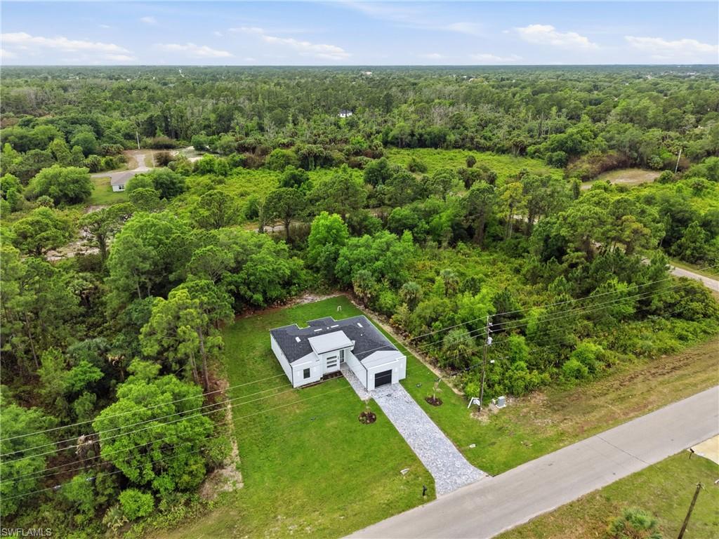 669 Windermere DR photo 37