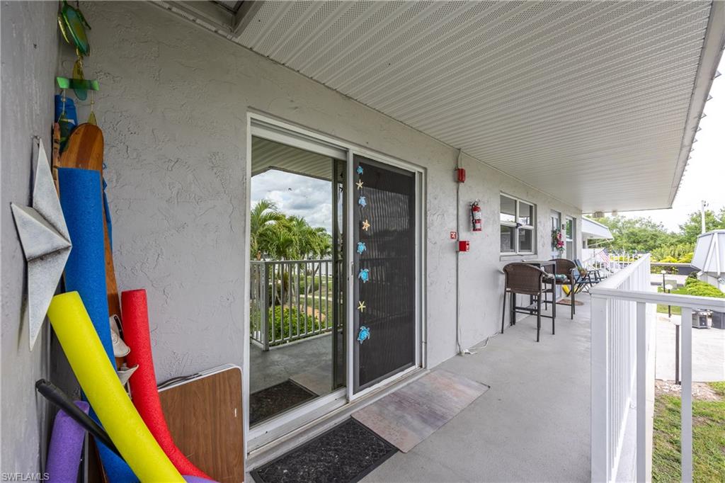 6777 Winkler RD 236 photo 16