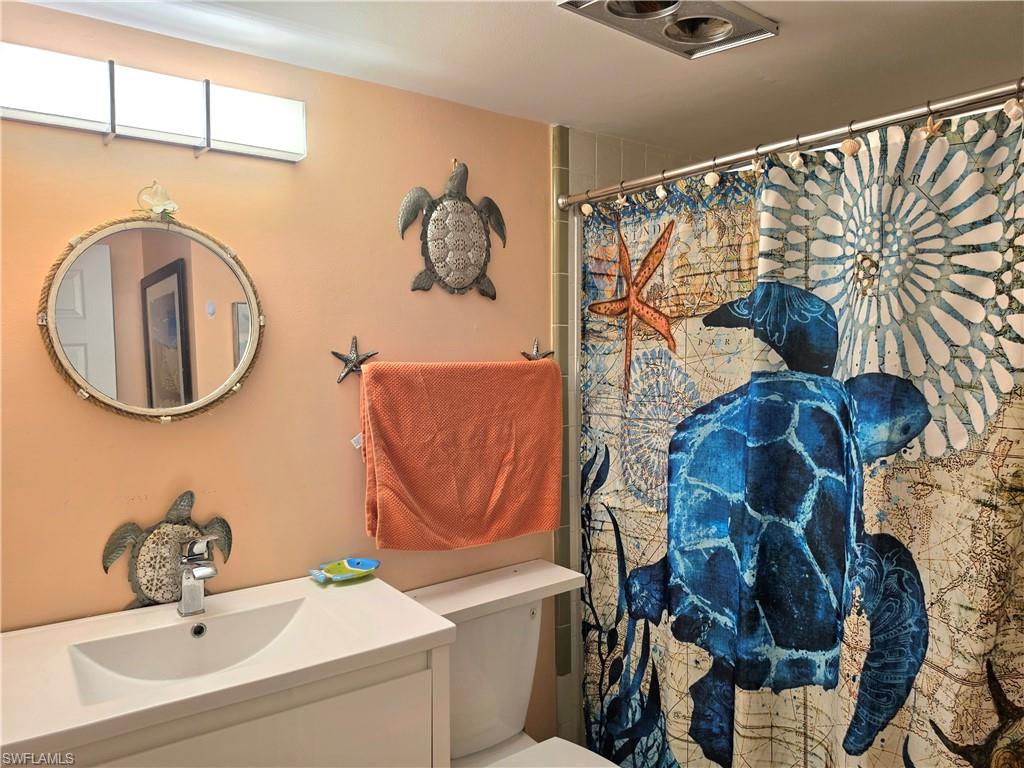 in-unit laundry