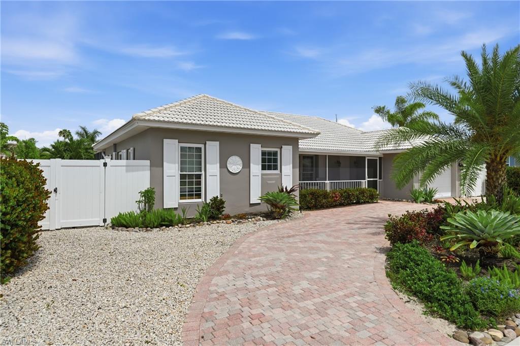 813 Barfield DR