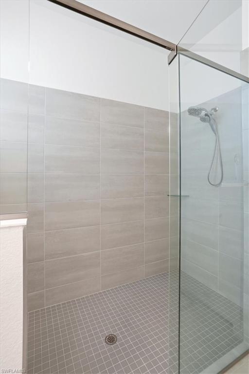 13665 Blue Bay CIR photo 19