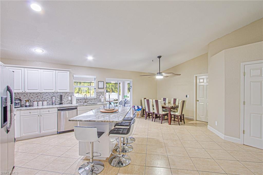 1301 SW 11th ST