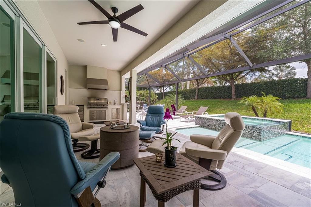 Enjoy your morning coffee or drink in the evening poolside.