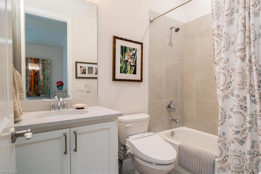 3rd Bedroom En-Suite Bath