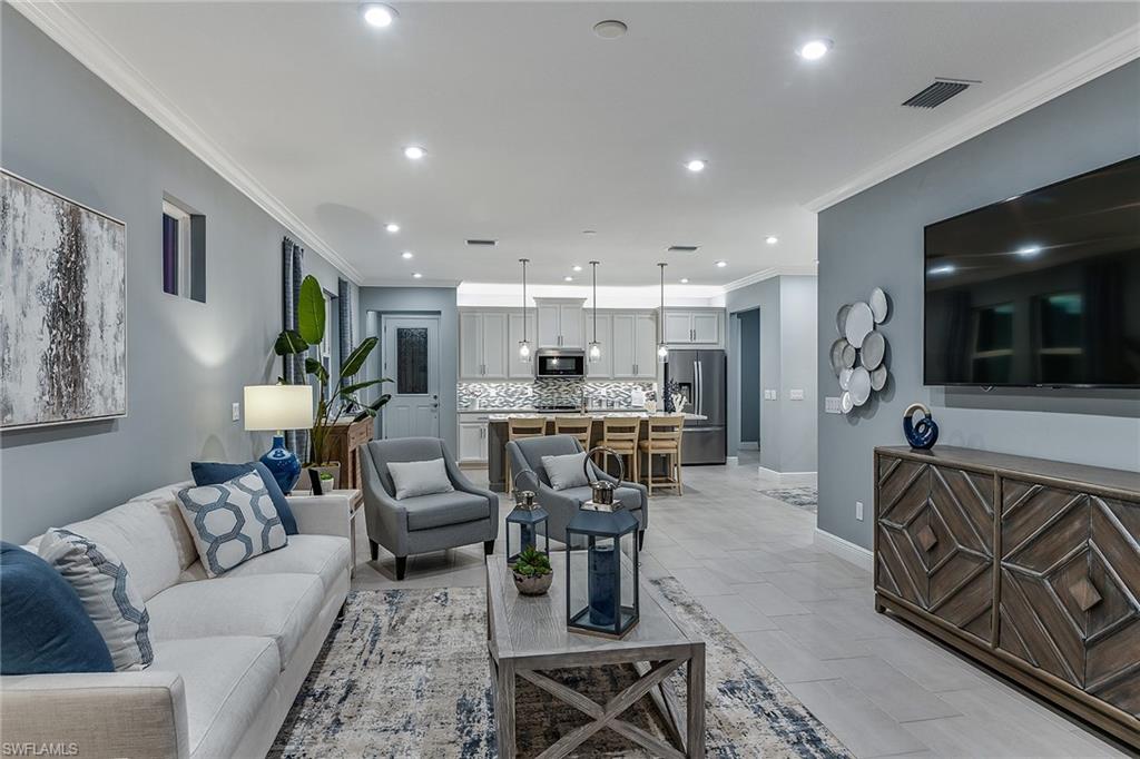 6679 Good Life ST photo 6