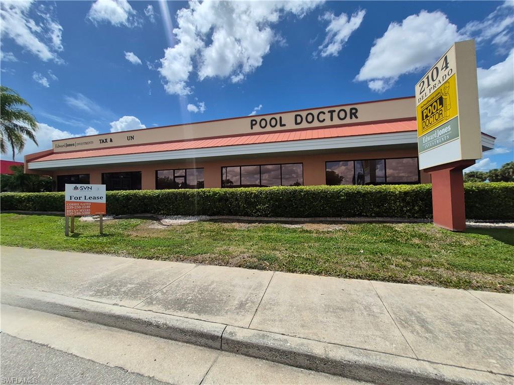 2104 Del Prado BLVD S