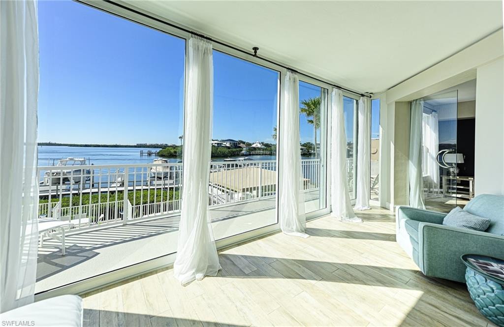 4975 Bonita Beach RD 106 photo 7