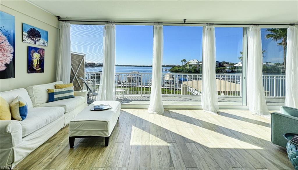 4975 Bonita Beach RD 106 photo 8