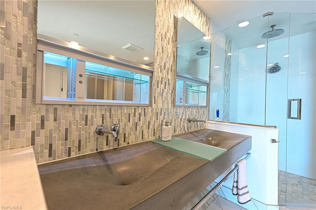 4975 Bonita Beach RD 106 photo 21