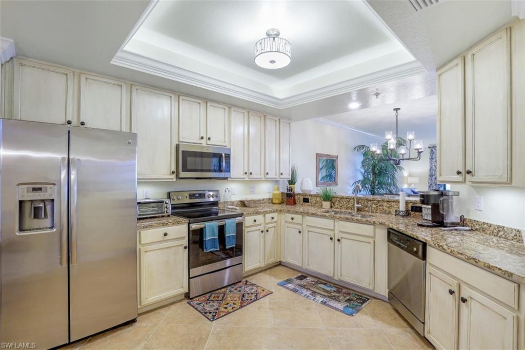 9533 Avellino WAY 2916 photo 8