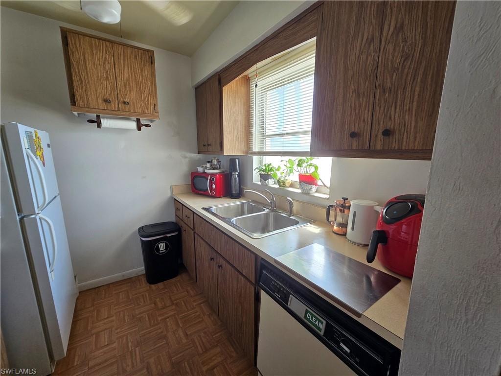 634 Joel BLVD photo 9