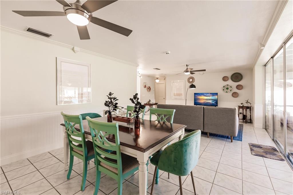 1437 Vendome CT photo 16