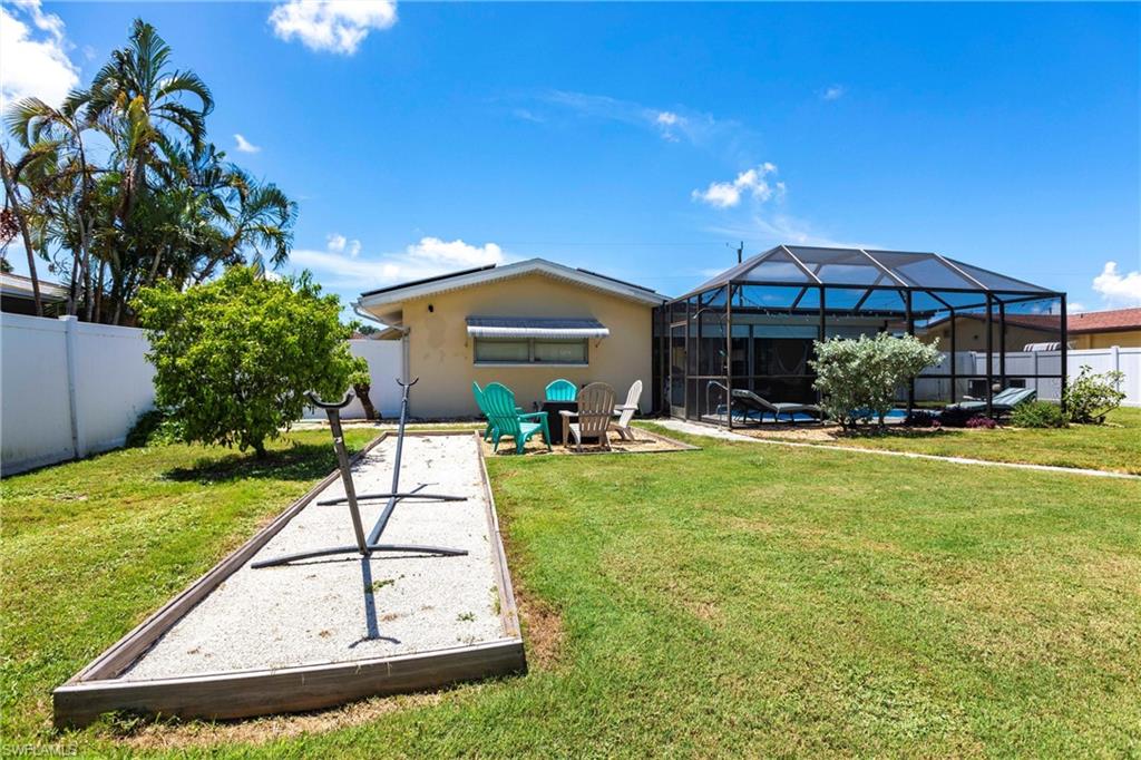 1437 Vendome CT photo 33