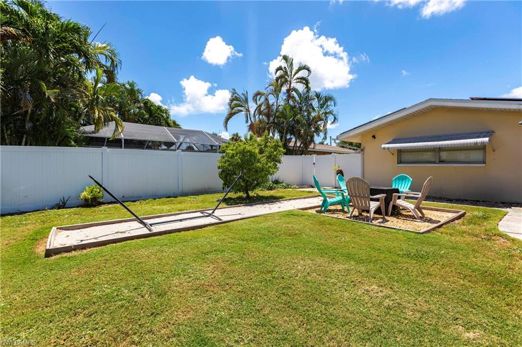 1437 Vendome CT photo 35