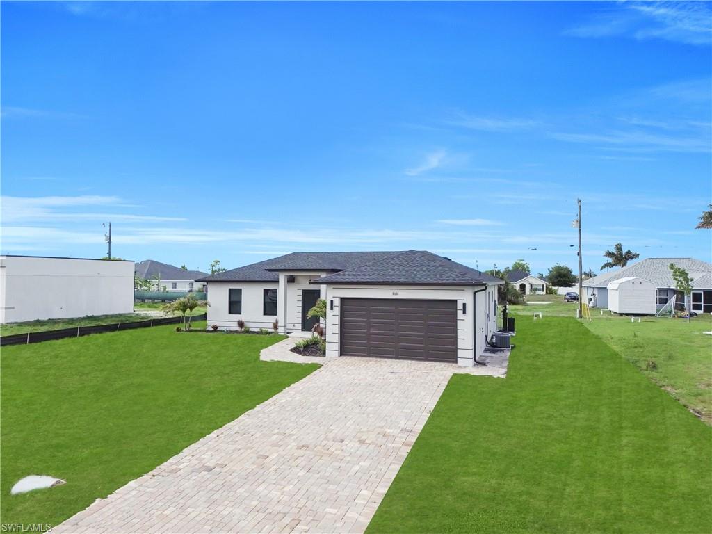 513 NW 25th TER