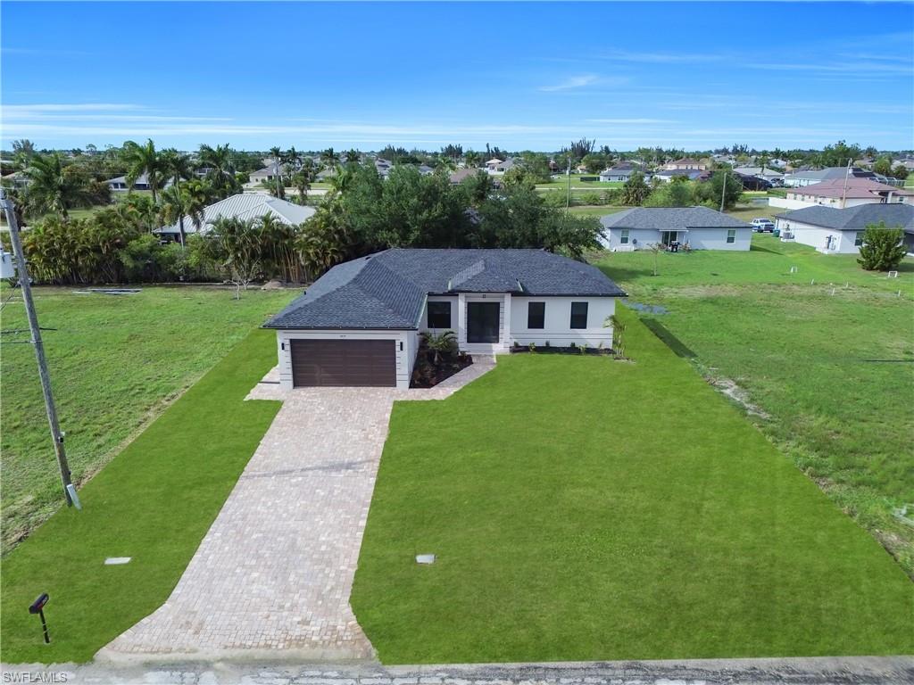 513 NW 25th TER