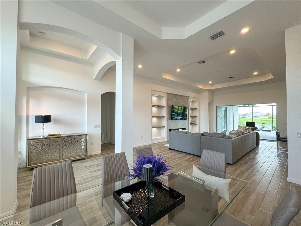 6082 Artisan CT photo 7