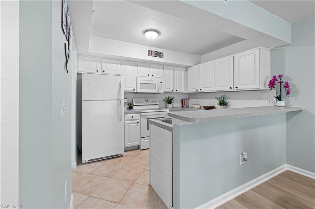 4121 Residence DR 303 photo 18