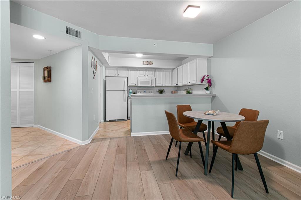 4121 Residence DR 303 photo 19