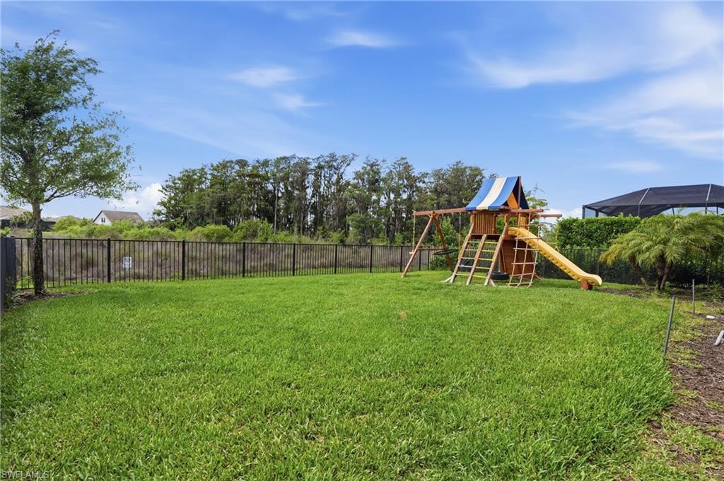 19194 Elston WAY photo 21