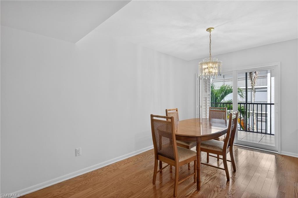 788 Park Shore DR C25 photo 7