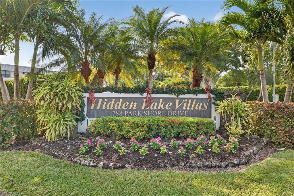 788 Park Shore DR C25 photo 31