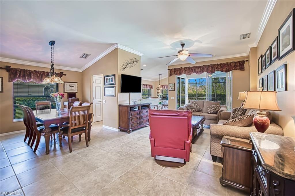 10092 Oakhurst WAY photo 13
