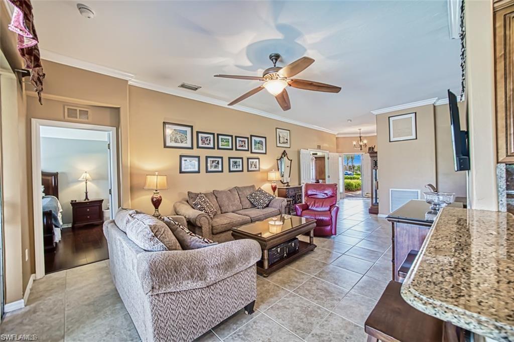 10092 Oakhurst WAY photo 14
