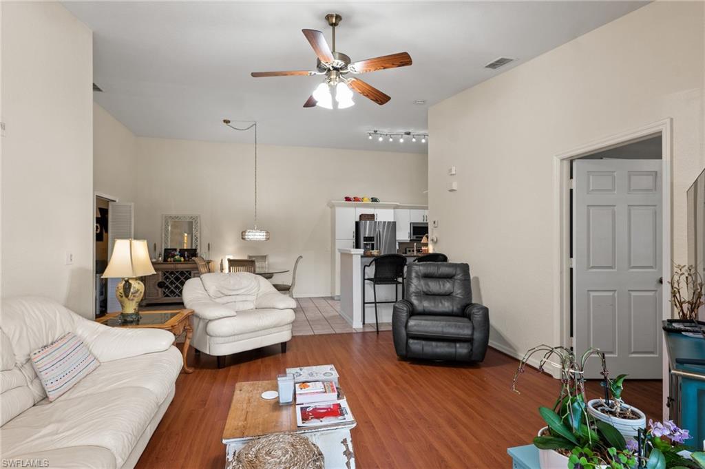 27079 Matheson AVE 207 photo 7