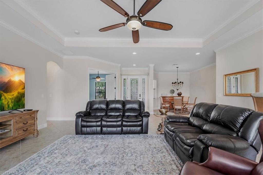 11015 Longwing DR