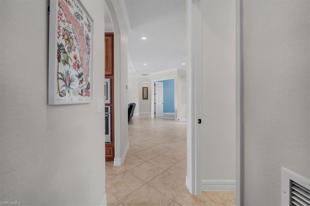 11015 Longwing DR photo 25