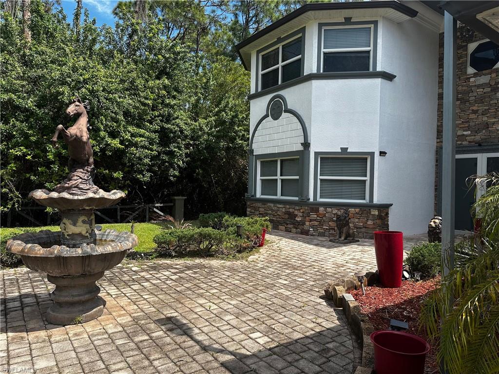 1702 Highland AVE photo 9