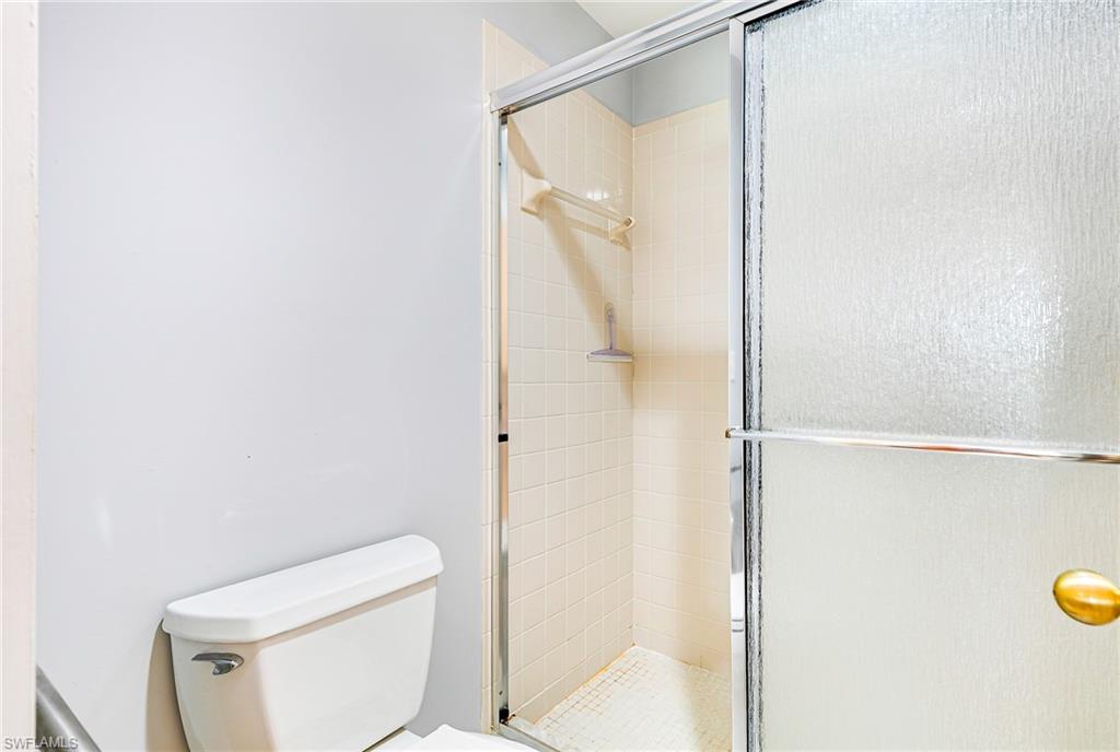 3655 Amberly CIR A302 photo 17