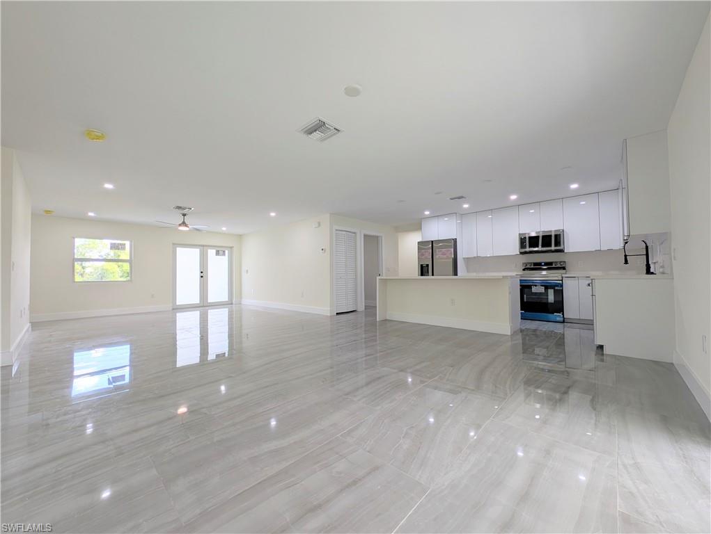 798 Bell BLVD S photo 22