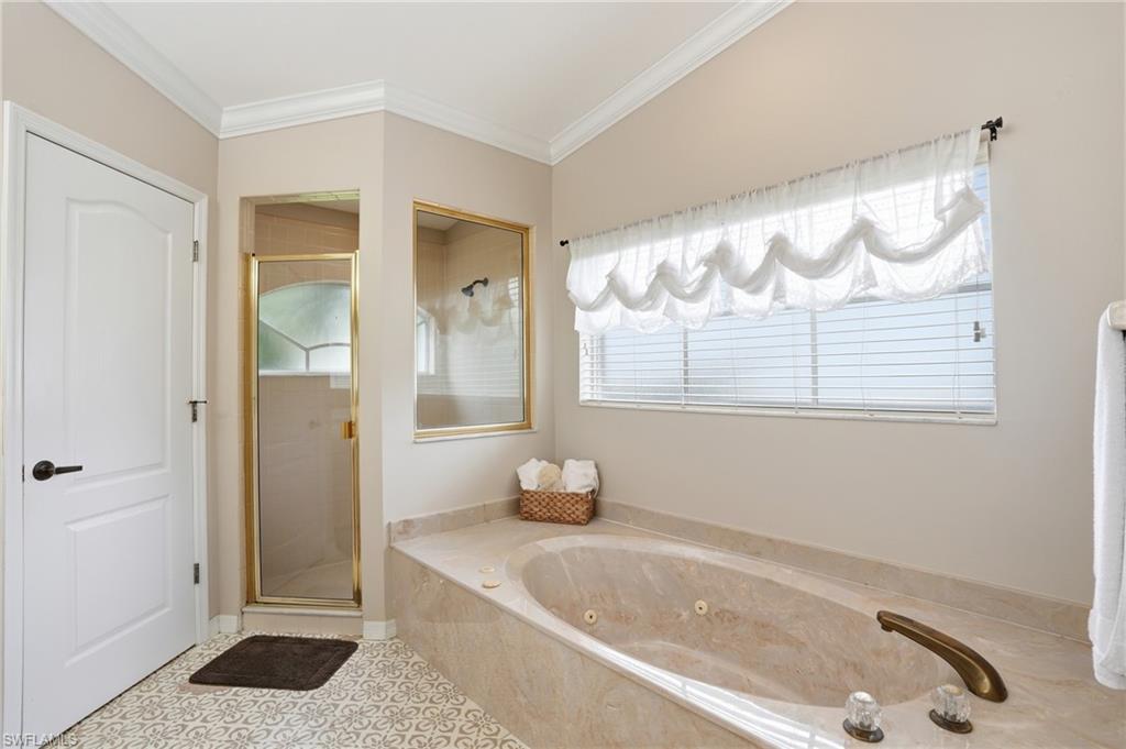 12761 Dresden CT photo 27