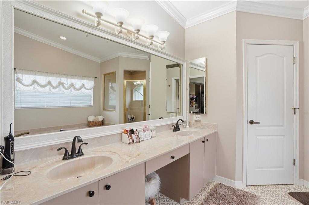 12761 Dresden CT photo 26
