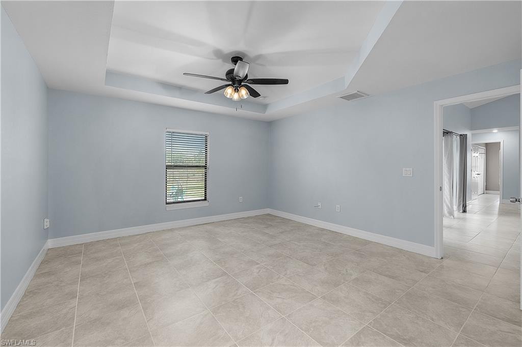 1012 Calvin AVE photo 17