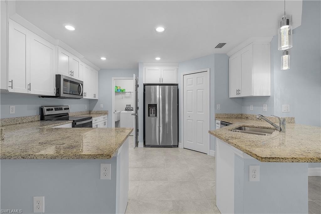 1012 Calvin AVE photo 9