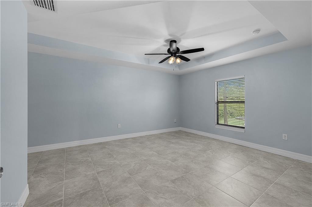 1012 Calvin AVE photo 15