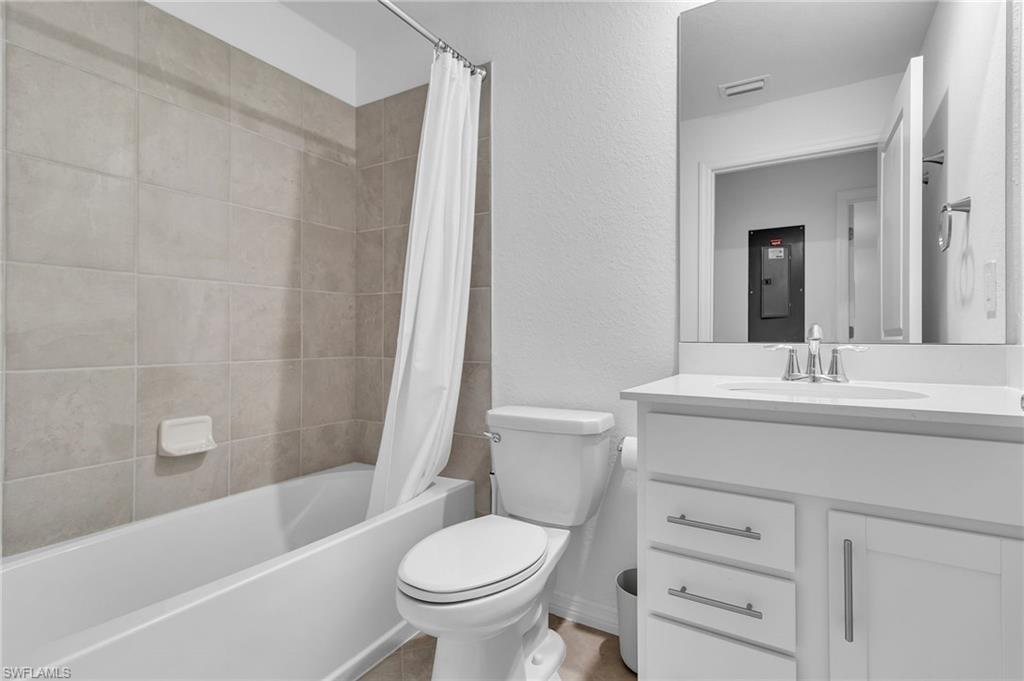 15265 Green Acres AVE 226 photo 13
