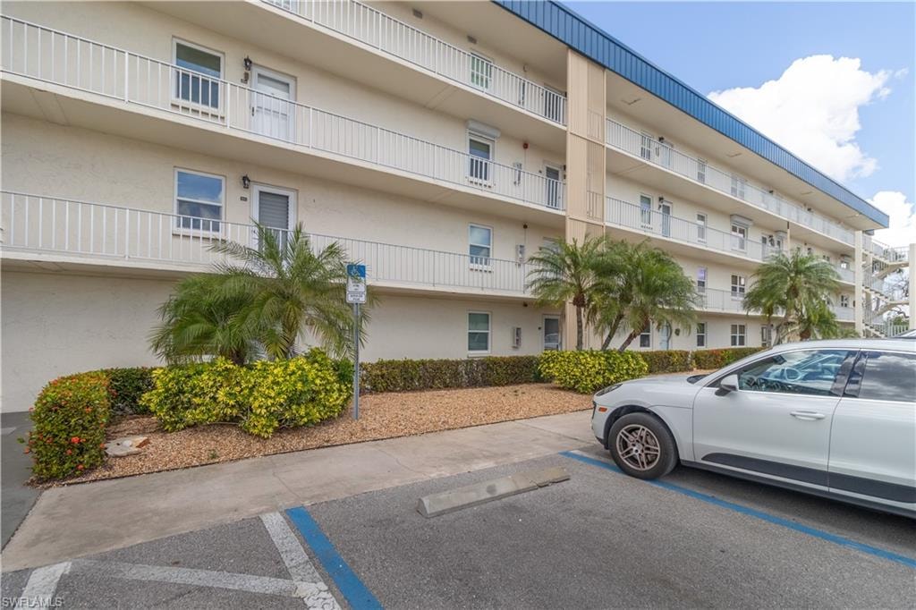 6220 Augusta DR 307