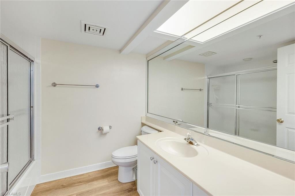 21 Bluebill AVE B905 photo 22